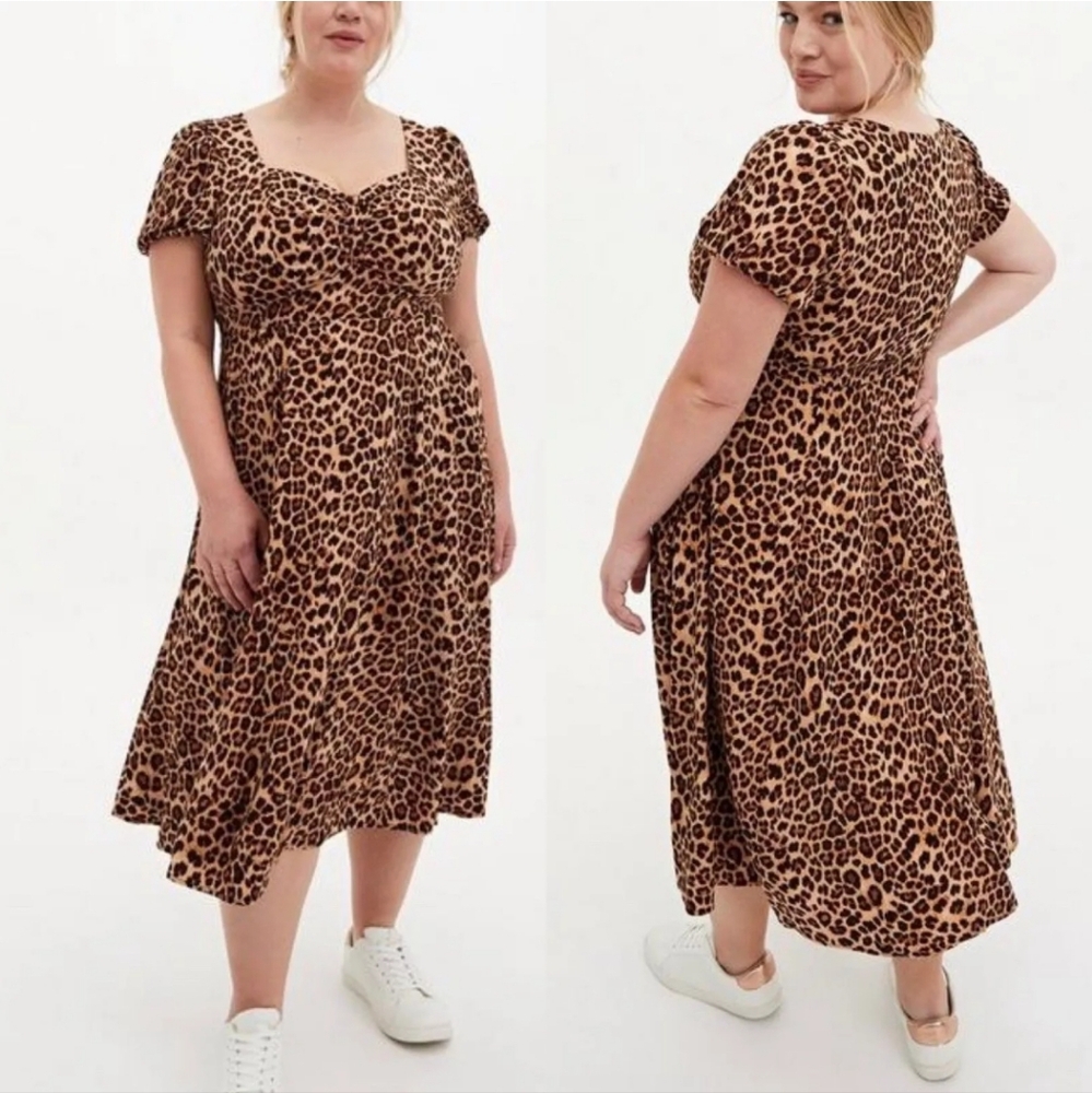 Torrid Skater Midi-Dress Sweetheart Nevkline Cheetah Print Size 1